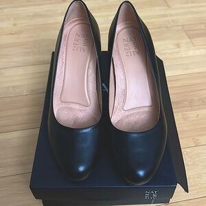 Naturalizer Women's Michelle Classic Pump 8.5 Extra Wide WW Only worn once